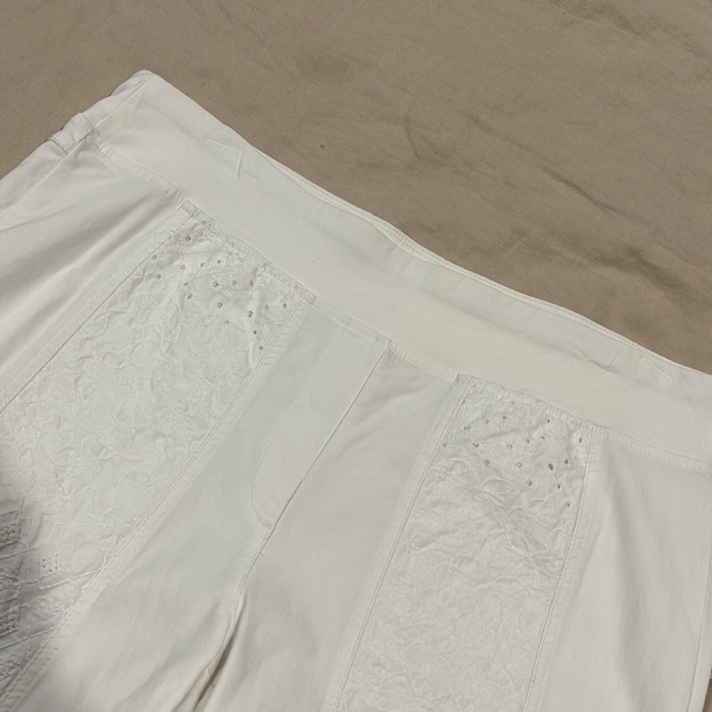 Chicos White Pants - Picture 3 of 9